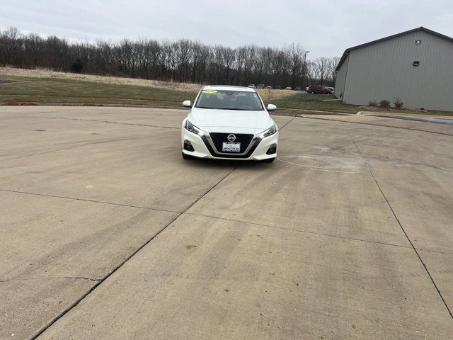 2020 Nissan Altima 2.5 Platinum