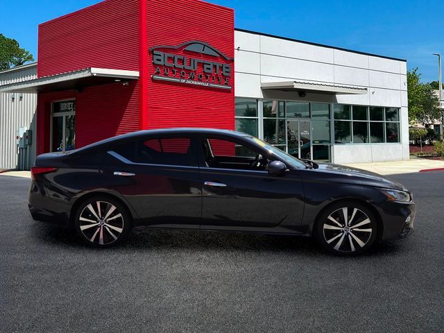 2020 Nissan Altima 2.5 Platinum