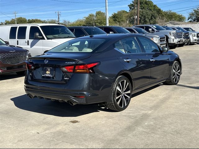 2020 Nissan Altima 2.5 Platinum