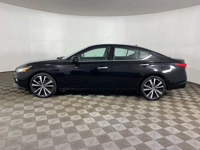 2020 Nissan Altima 2.5 Platinum