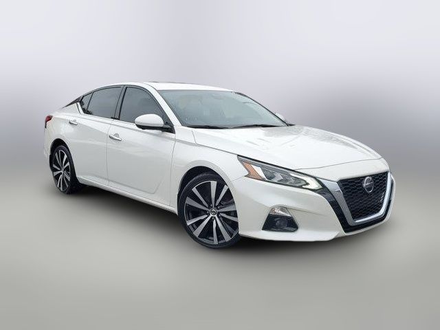 2020 Nissan Altima 2.5 Platinum