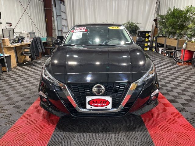 2020 Nissan Altima 2.5 Platinum