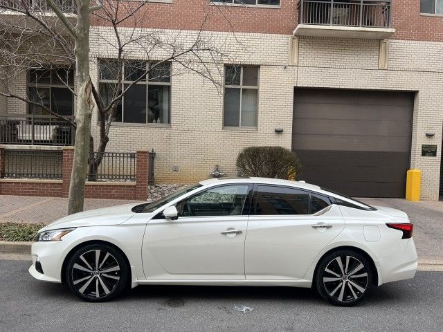 2020 Nissan Altima 2.5 Platinum