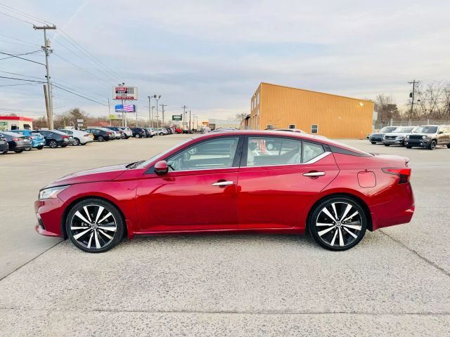 2020 Nissan Altima 2.5 Platinum