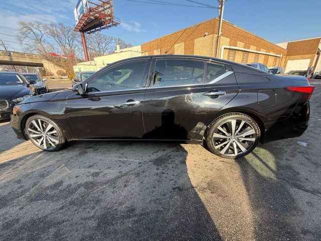 2020 Nissan Altima 2.5 Platinum