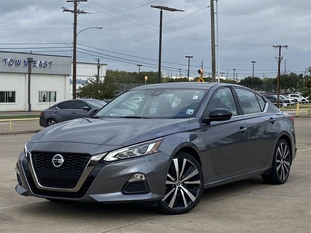 2020 Nissan Altima 2.5 SR