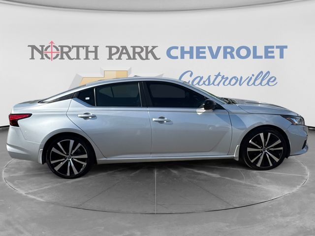 2020 Nissan Altima 2.5 SR