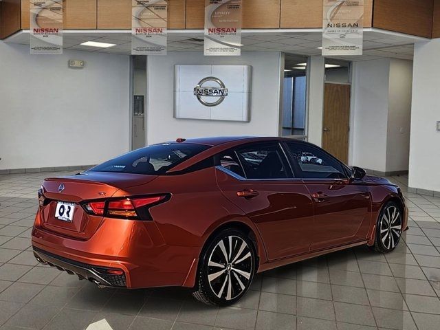 2020 Nissan Altima 2.5 SR