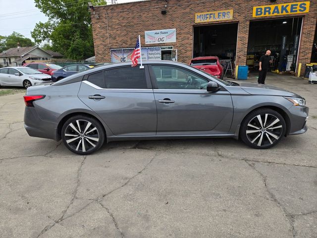 2020 Nissan Altima 2.5 SR