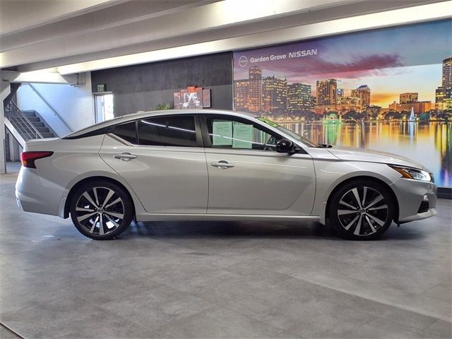 2020 Nissan Altima 2.5 SR