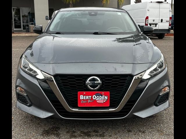 2020 Nissan Altima 2.5 SR