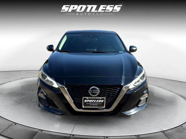 2020 Nissan Altima 2.5 SR