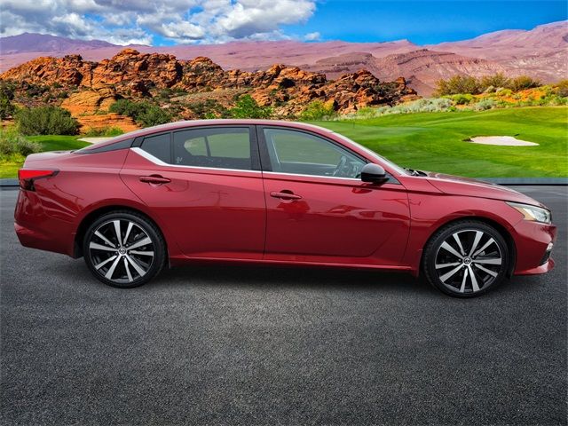 2020 Nissan Altima 2.5 SR