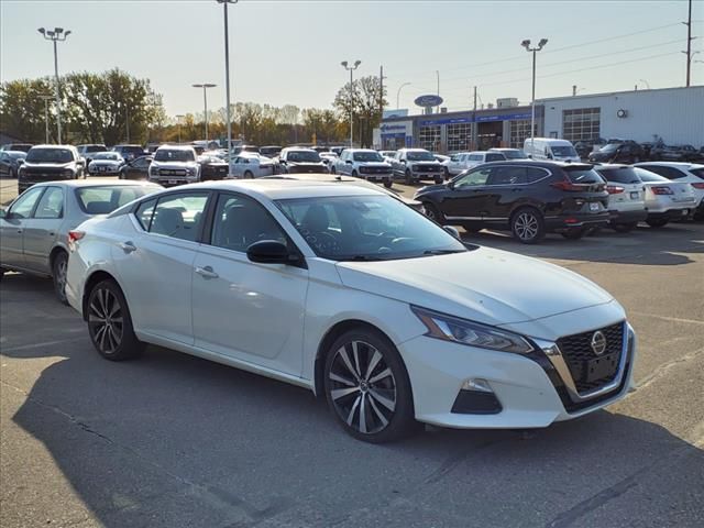 2020 Nissan Altima 2.5 SR