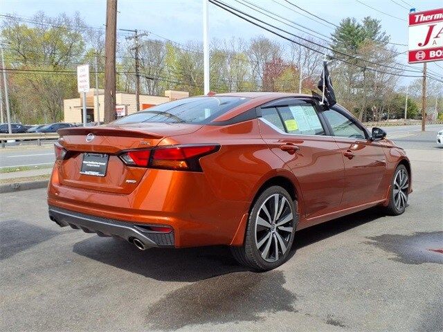 2020 Nissan Altima 2.5 SR