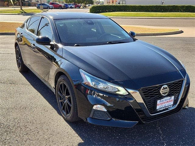 2020 Nissan Altima 2.5 SR