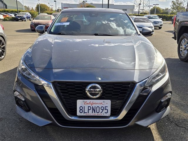 2020 Nissan Altima 2.5 SV