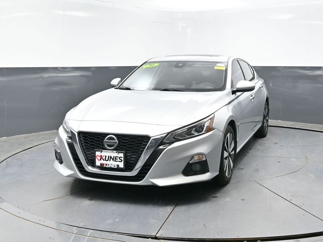 2020 Nissan Altima 2.5 SV
