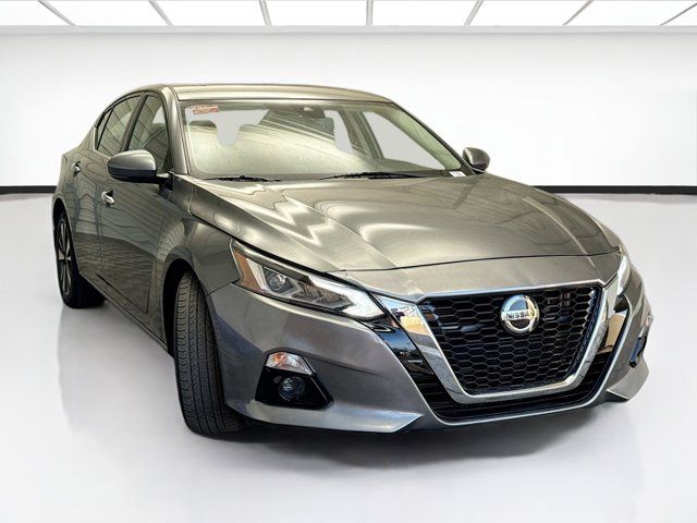 2020 Nissan Altima 2.5 SV