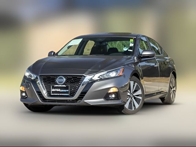 2020 Nissan Altima 2.5 SV