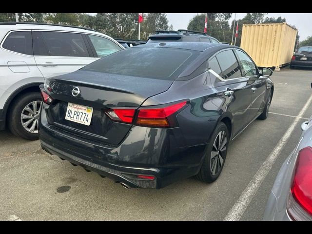 2020 Nissan Altima 2.5 SV