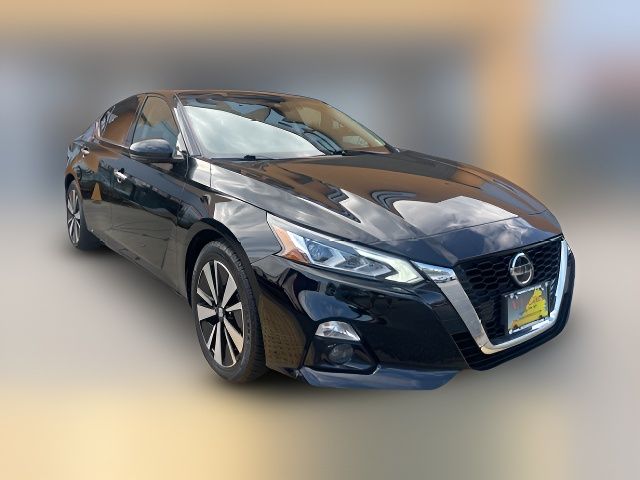 2020 Nissan Altima 2.5 SV