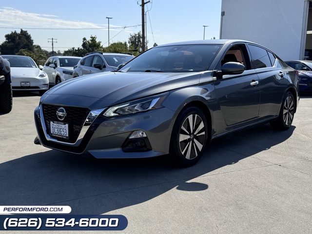 2020 Nissan Altima 2.5 SV