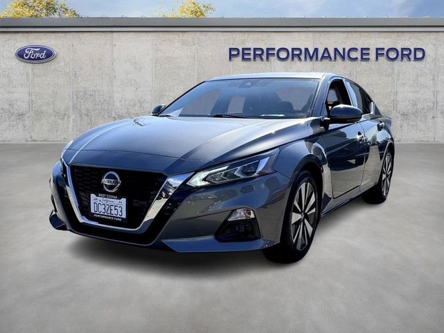 2020 Nissan Altima 2.5 SV