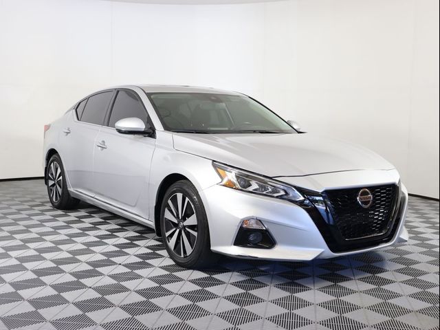 2020 Nissan Altima 2.5 SV