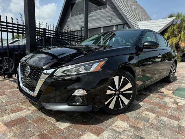 2020 Nissan Altima 2.5 SV