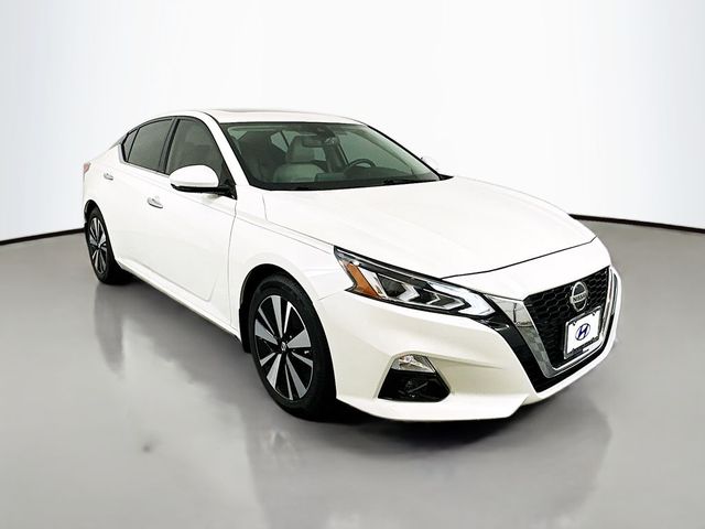 2020 Nissan Altima 2.5 SV