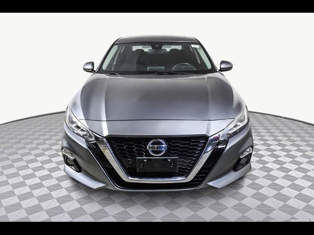 2020 Nissan Altima 2.5 SV