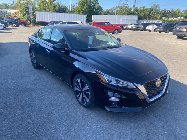 2020 Nissan Altima 2.5 SV