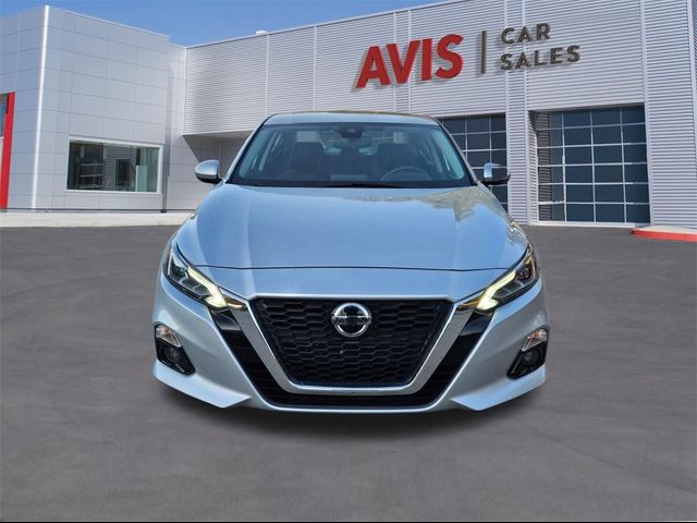 2020 Nissan Altima 2.5 SV