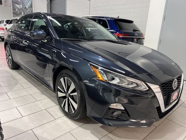 2020 Nissan Altima 2.5 SV