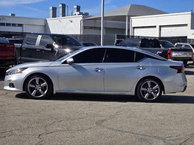 2020 Nissan Altima 2.5 SV