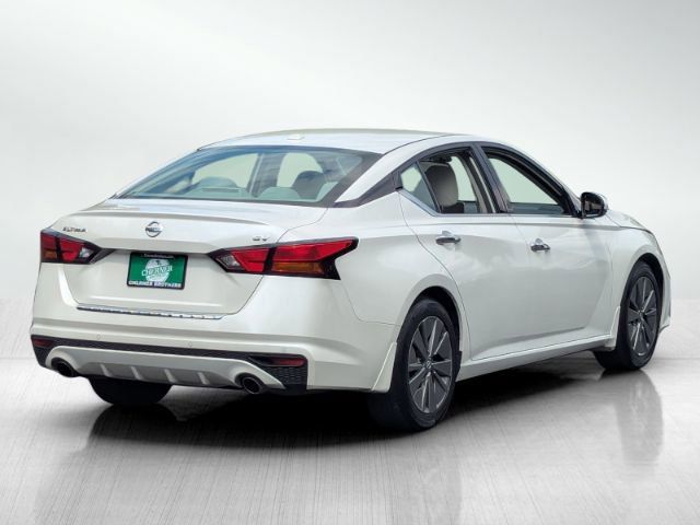 2020 Nissan Altima 2.5 SV