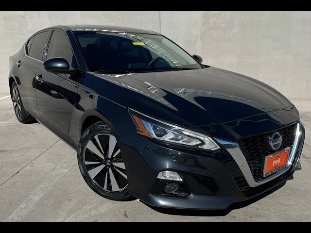 2020 Nissan Altima 2.5 SV