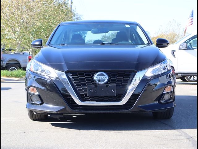 2020 Nissan Altima 2.5 SV