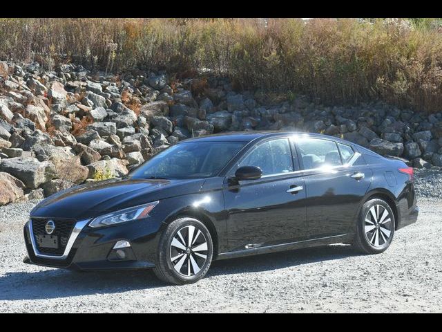 2020 Nissan Altima 2.5 SV