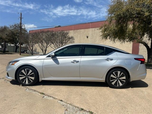 2020 Nissan Altima 2.5 SV