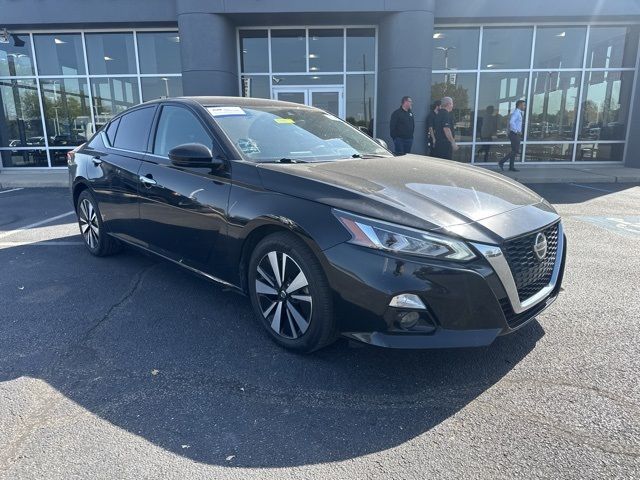 2020 Nissan Altima 2.5 SV