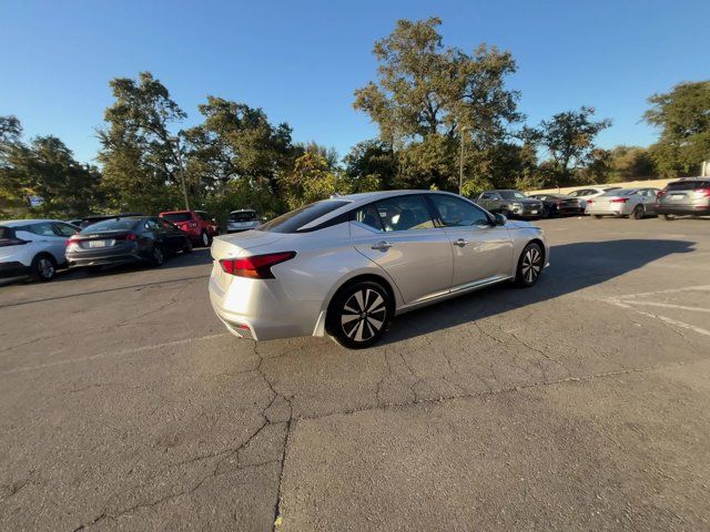 2020 Nissan Altima 2.5 SV