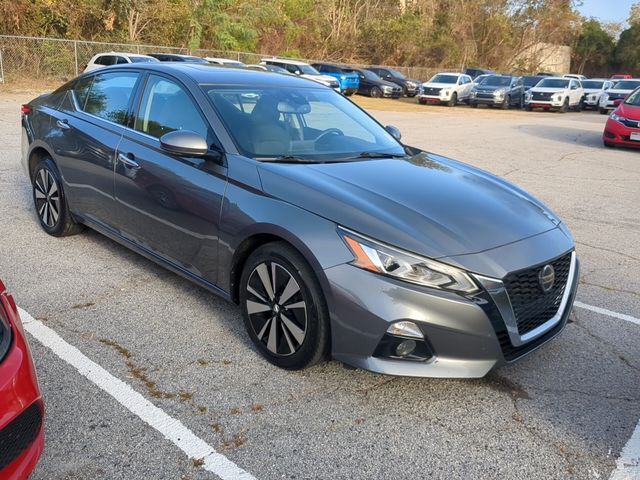 2020 Nissan Altima 2.5 SV