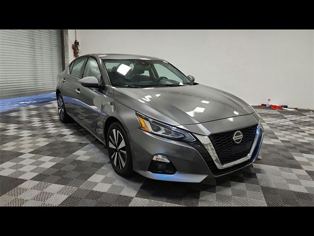 2020 Nissan Altima 2.5 SV