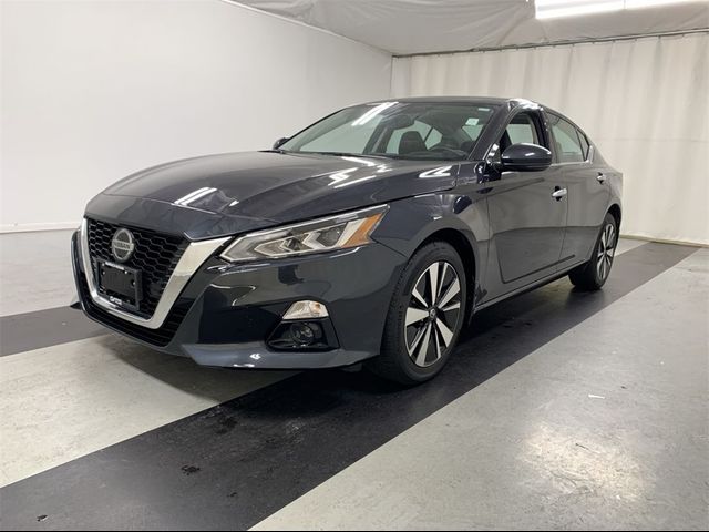 2020 Nissan Altima 2.5 SV