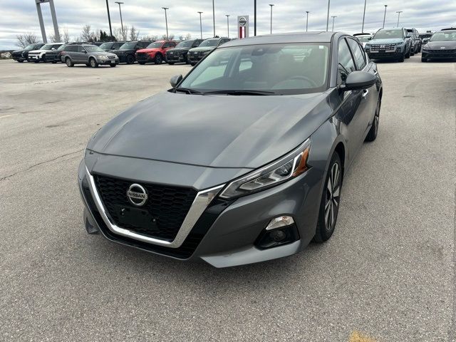 2020 Nissan Altima 2.5 SV