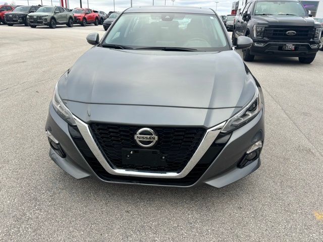 2020 Nissan Altima 2.5 SV