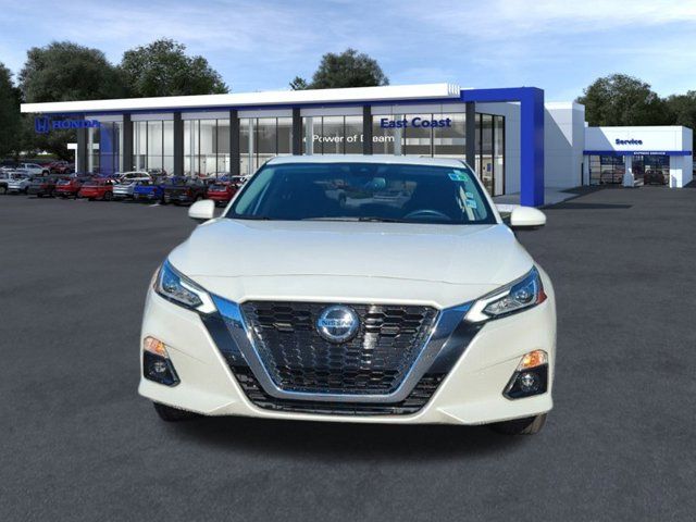 2020 Nissan Altima 2.5 SV