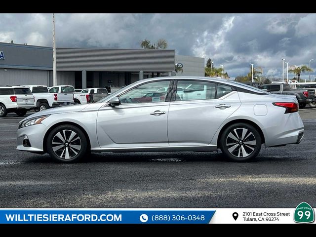 2020 Nissan Altima 2.5 SV